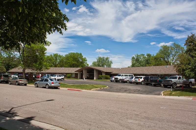 REHABILITATION AND NURSING CENTER OF THE ROCKIES nursing home in FORT COLLINS, CO - Photo 2 of 5