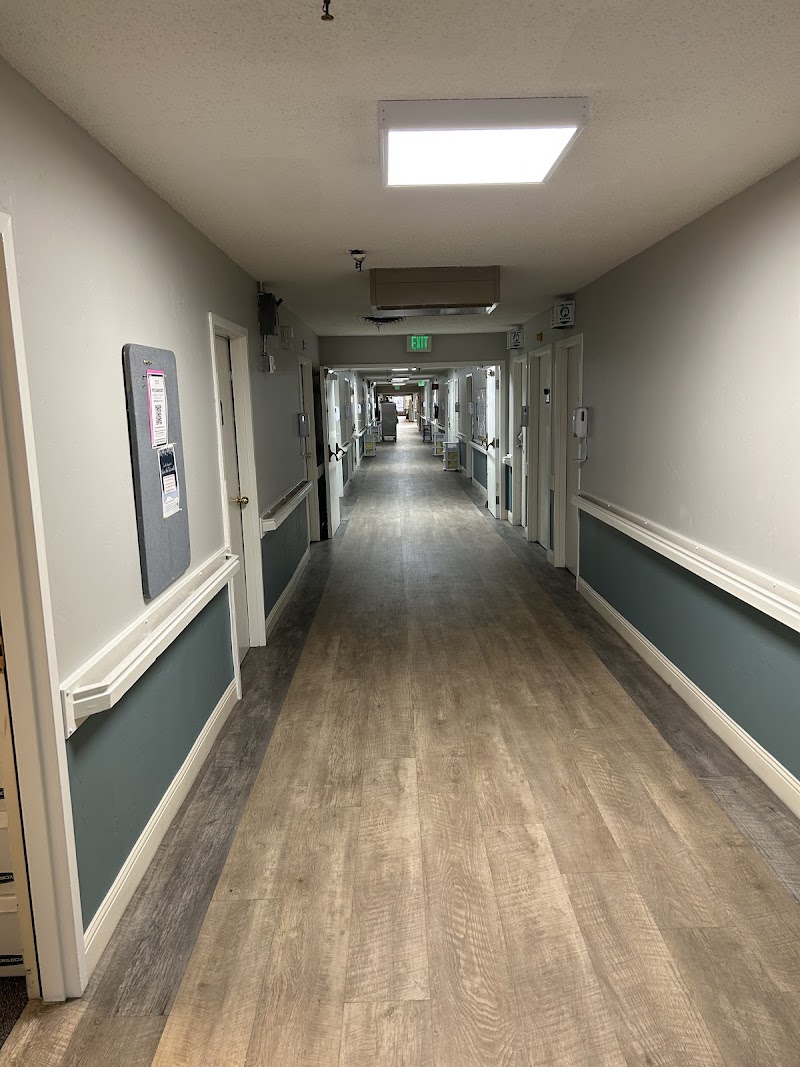 CEDARS HEALTHCARE CENTER nursing home in LAKEWOOD, CO - Photo 5 of 5