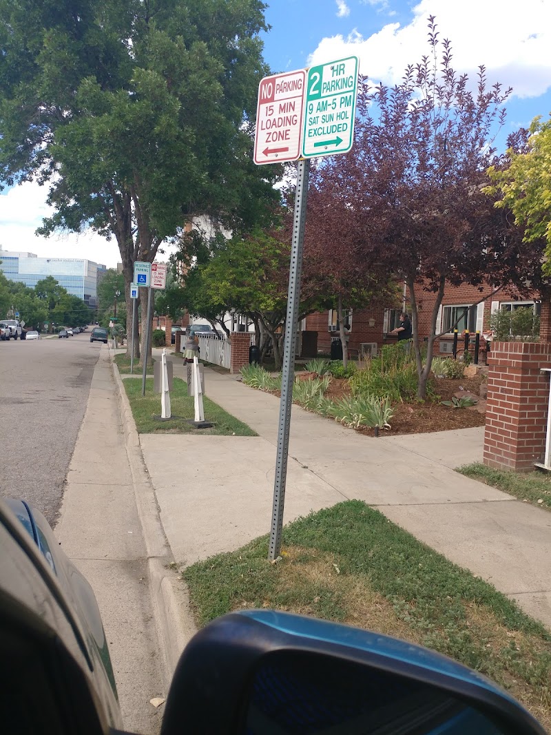 WELLSPRINGS CARE CENTER nursing home in ENGLEWOOD, CO - Photo 4 of 5