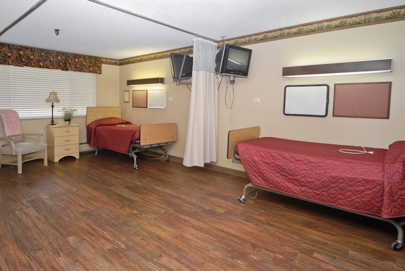 WESTERN HILLS HEALTH CARE CENTER nursing home in LAKEWOOD, CO - Photo 3 of 10