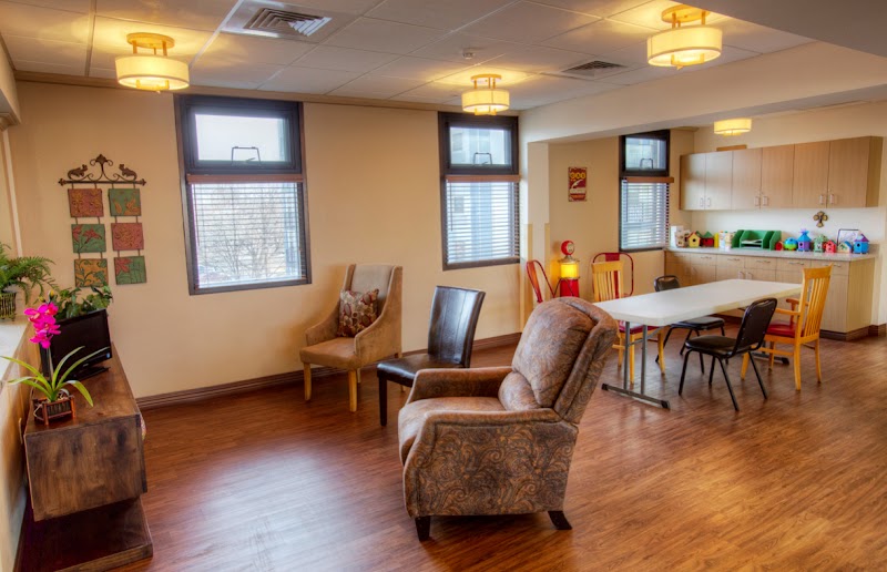HEALTH CENTER AT FRANKLIN PARK nursing home in DENVER, CO - Photo 3 of 10