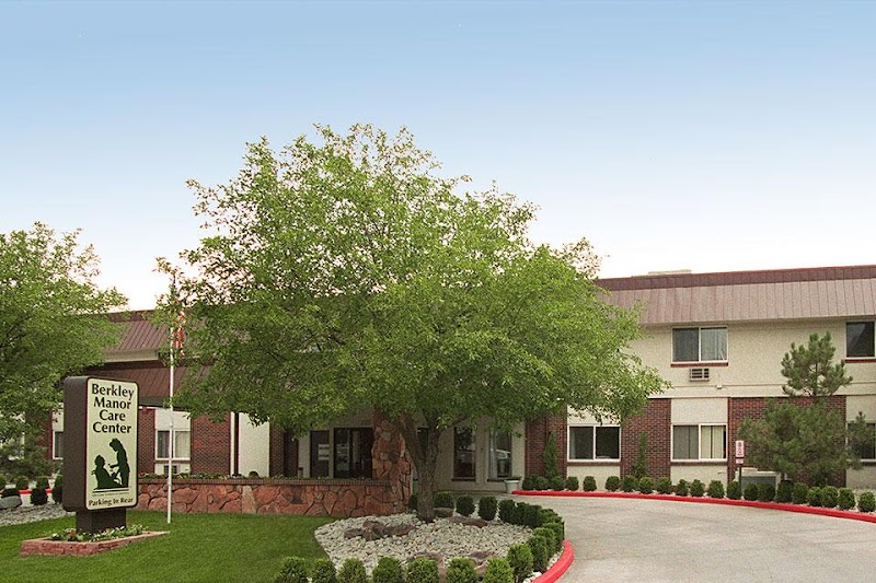 BERKLEY MANOR CARE CENTER nursing home in DENVER, CO - Photo 2 of 8