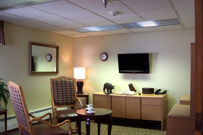 EVERGREEN NURSING HOME nursing home in ALAMOSA, CO - Photo 3 of 9