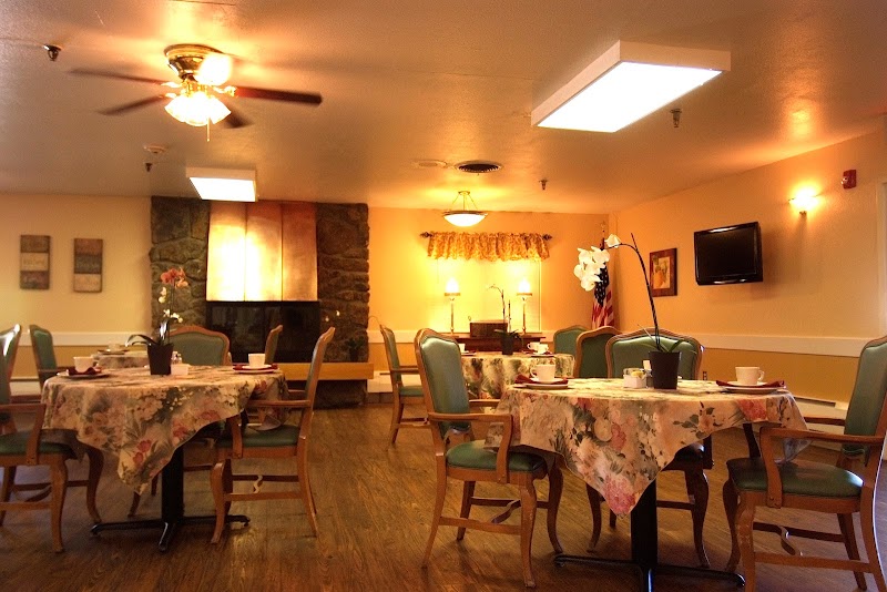 EVERGREEN NURSING HOME nursing home in ALAMOSA, CO - Photo 5 of 9