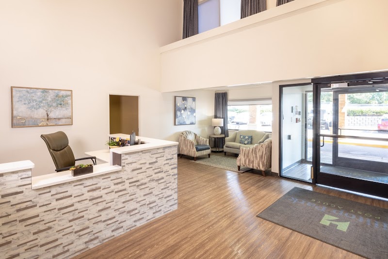 HILLTOP PARK POST ACUTE nursing home in DENVER, CO - Photo 5 of 5