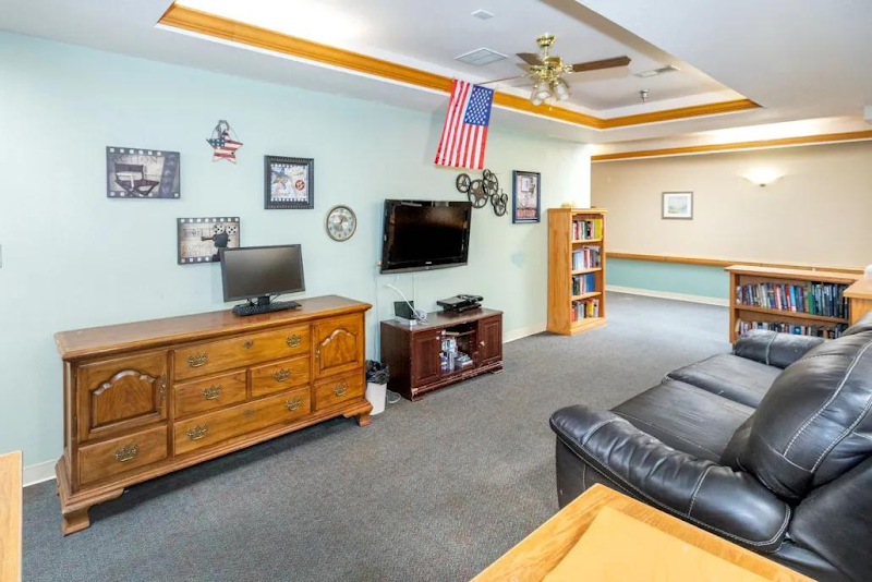 BERTHOUD CARE AND REHABILITATION nursing home in BERTHOUD, CO - Photo 5 of 10