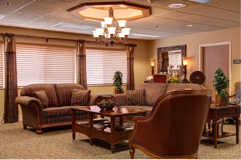 GARDEN TERRACE ALZHEIMER'S CENTER OF EXCELLENCE nursing home in AURORA, CO - Photo 3 of 10