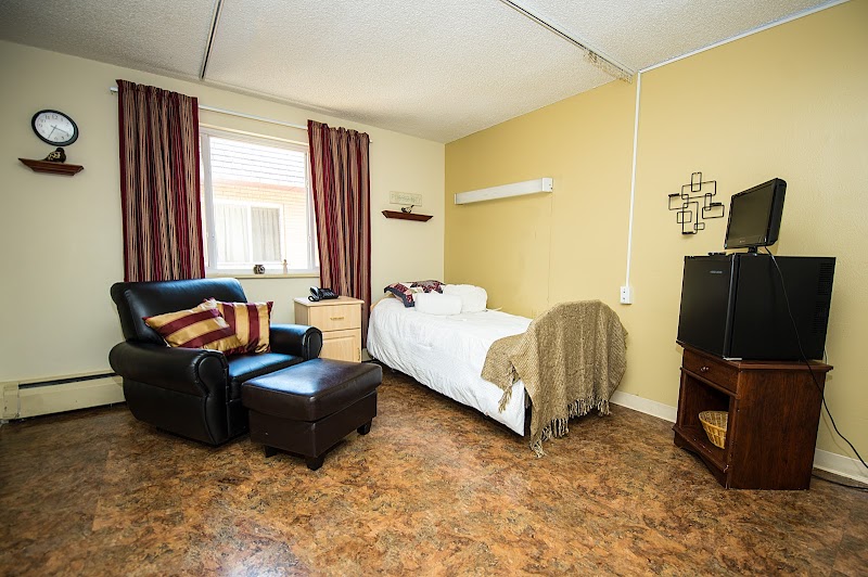 SIERRA POST ACUTE nursing home in LAKEWOOD, CO - Photo 4 of 5