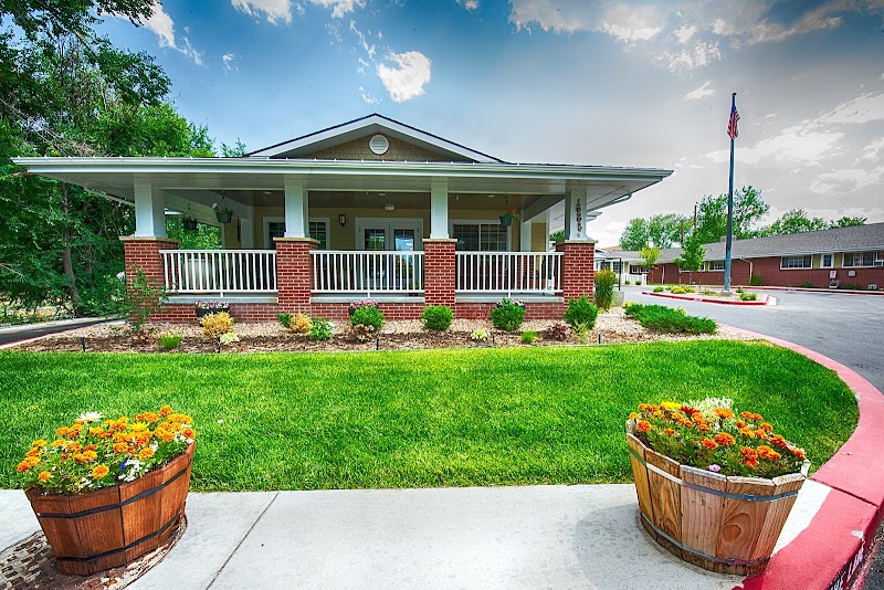 LAKESIDE POST ACUTE nursing home in WHEAT RIDGE, CO - Photo 3 of 5