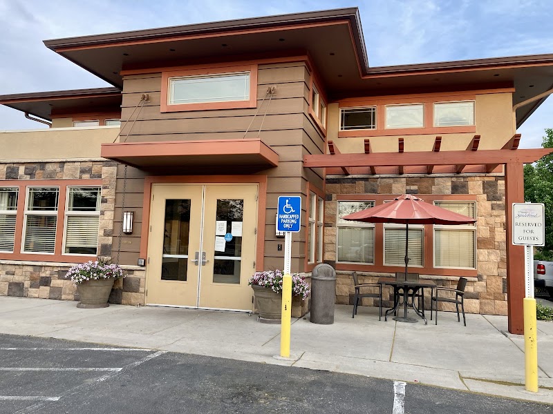 REHABILITATION CENTER AT SANDALWOOD, THE nursing home in WHEAT RIDGE, CO - Photo 2 of 5