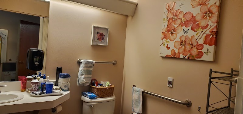 BETH ISRAEL AT SHALOM PARK nursing home in AURORA, CO - Photo 5 of 10