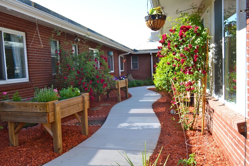 WHEATRIDGE CARE CENTER nursing home in WHEAT RIDGE, CO - Photo 4 of 5