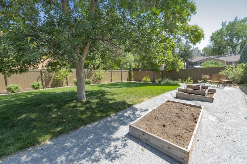 LITTLETON CARE AND REHABILITATION CENTER nursing home in LITTLETON, CO - Photo 3 of 10