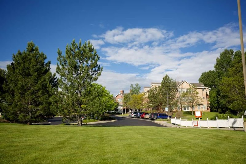 SUITES AT SOMEREN GLEN CARE CENTER, THE nursing home in CENTENNIAL, CO - Photo 4 of 5