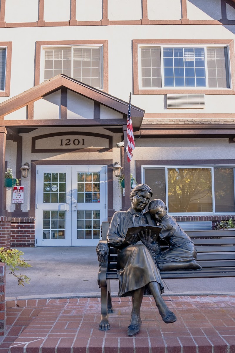 SHARMAR VILLAGE SENIOR CARE COMMUNITY nursing home in PUEBLO, CO - Photo 5 of 5