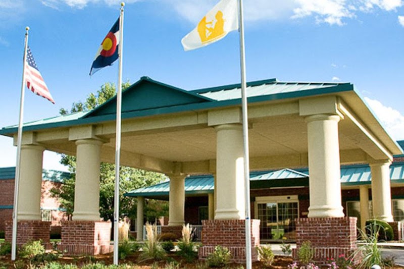 LIFE CARE CENTER OF LITTLETON nursing home in LITTLETON, CO - Photo 3 of 5