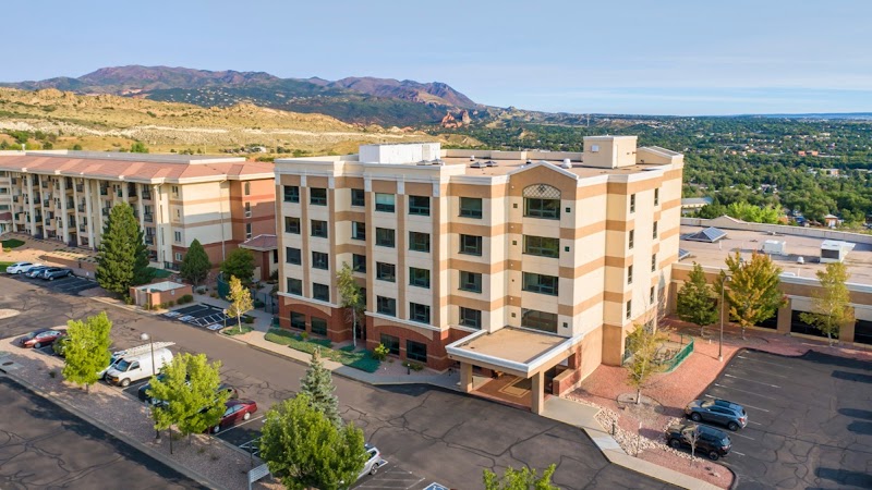 BROOKDALE SKYLINE nursing home in COLORADO SPRINGS, CO - Photo 3 of 5