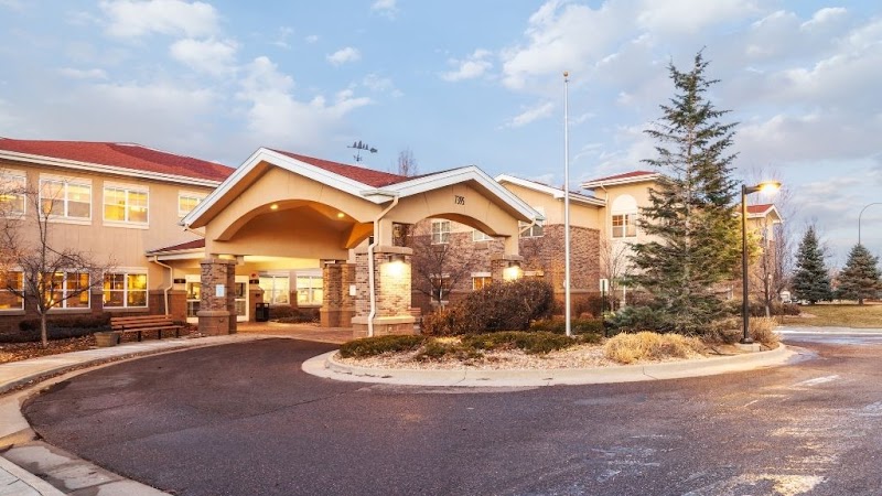 LAKEWOOD POST ACUTE AND REHABILITATION nursing home in LAKEWOOD, CO - Photo 2 of 5