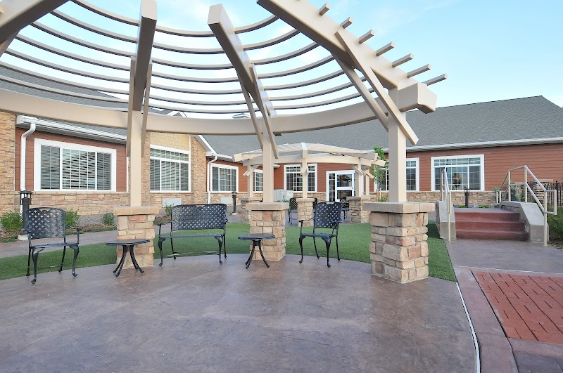 LIFE CARE CENTER OF STONEGATE nursing home in PARKER, CO - Photo 4 of 5