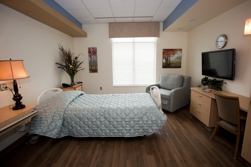 CENTER AT LINCOLN, LLC, THE nursing home in PARKER, CO - Photo 4 of 5