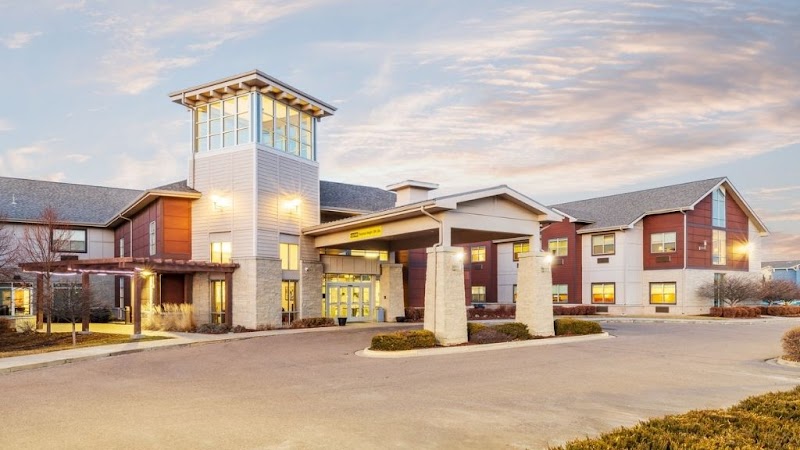 COAL CREEK POST ACUTE & ASSISTED LIVING nursing home in LAFAYETTE, CO - Photo 2 of 5