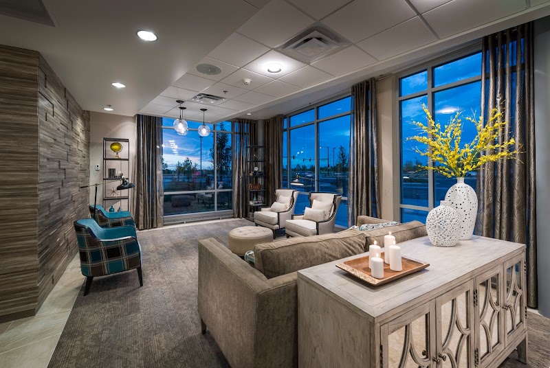 CENTER AT LOWRY, LLC nursing home in DENVER, CO - Photo 4 of 5