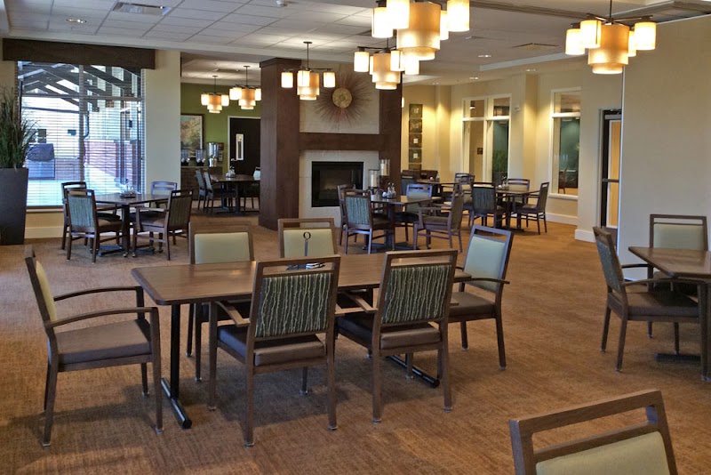 CASTLE PEAK SENIOR LIFE AND REHABILITATION nursing home in EAGLE, CO - Photo 3 of 10