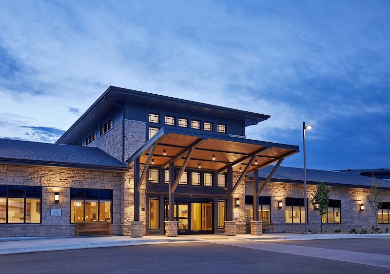 AVIVA AT FITZSIMONS nursing home in AURORA, CO - Photo 2 of 5