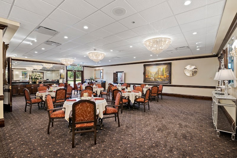 AHC OF LAKEWOOD, LLC nursing home in LAKEWOOD, CO - Photo 2 of 10