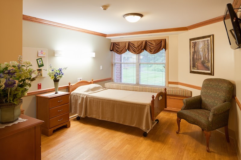 AUTUMN LAKE HEALTHCARE AT GLEN HILL nursing home in DANBURY, CT - Photo 2 of 9