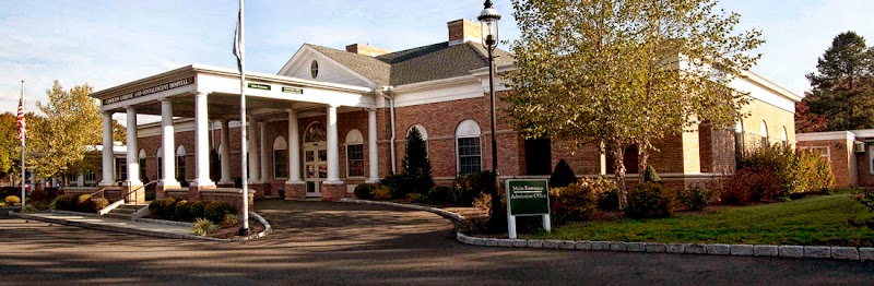 CAROLTON CHRONIC & CONVALESCENT HOSPITAL INC nursing home in FAIRFIELD, CT - Photo 3 of 5