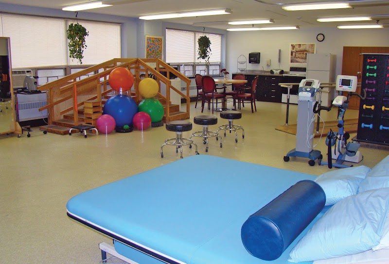 HEWITT HEALTH & REHABILITATION CENTER, INC nursing home in SHELTON, CT - Photo 5 of 5