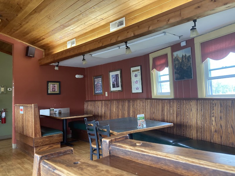 APPLE REHAB GUILFORD nursing home in GUILFORD, CT - Photo 3 of 5