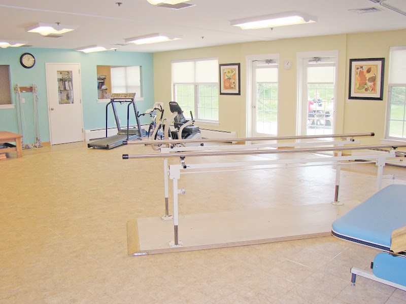 APPLE REHAB WATERTOWN nursing home in WATERTOWN, CT - Photo 5 of 5