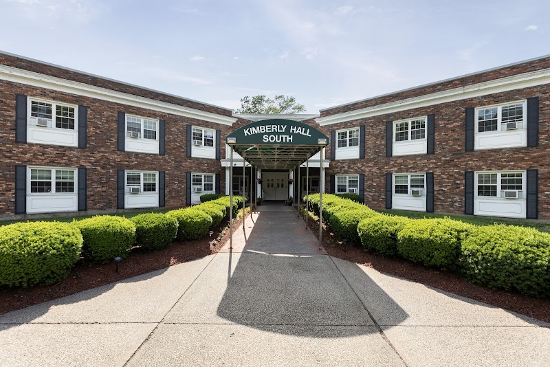 COMPLETE CARE AT KIMBERLY HALL-SOUTH nursing home in WINDSOR, CT - Photo 2 of 5