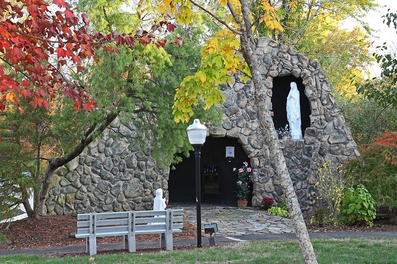 ST JOSEPH'S RESIDENCE nursing home in ENFIELD, CT - Photo 4 of 8