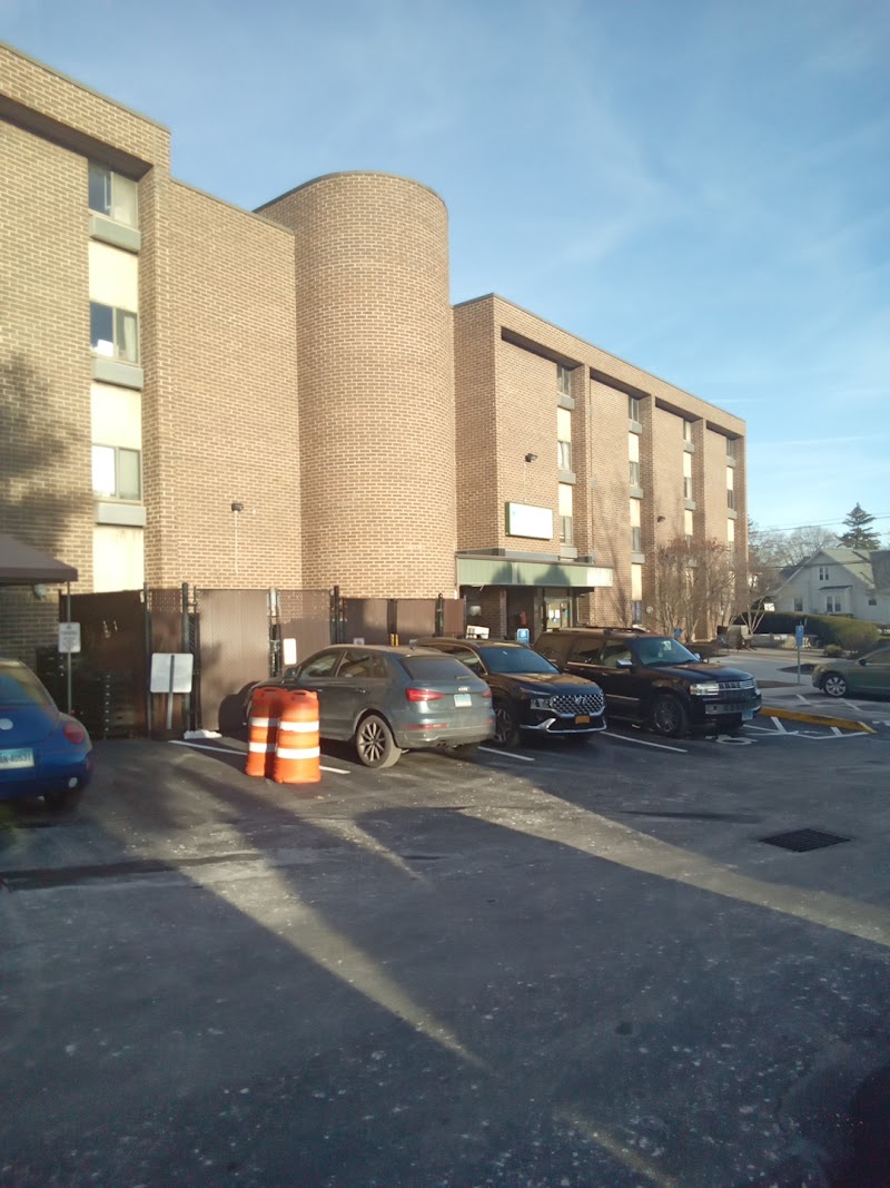 CIVITA CARE CENTER AT DANBURY nursing home in DANBURY, CT - Photo 2 of 5