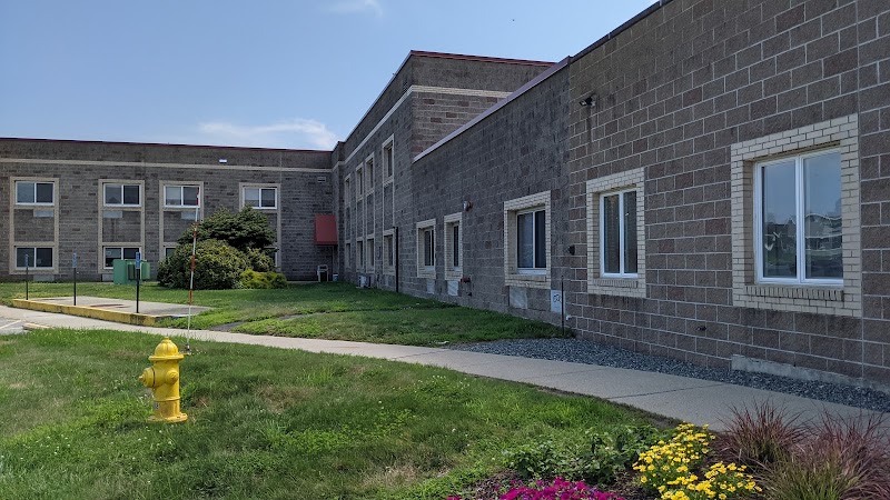 FAIRVIEW nursing home in GROTON, CT - Photo 2 of 10