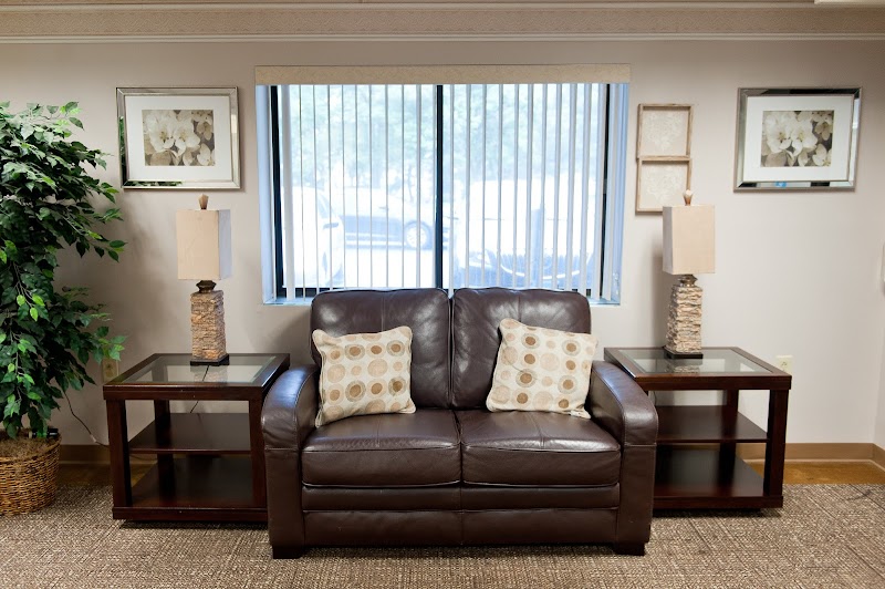 AUTUMN LAKE HEALTHCARE AT NEW BRITAIN nursing home in NEW BRITAIN, CT - Photo 5 of 10