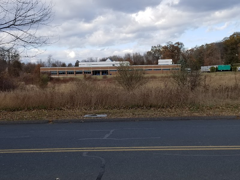 JEFFERSON HOUSE nursing home in NEWINGTON, CT - Photo 3 of 7