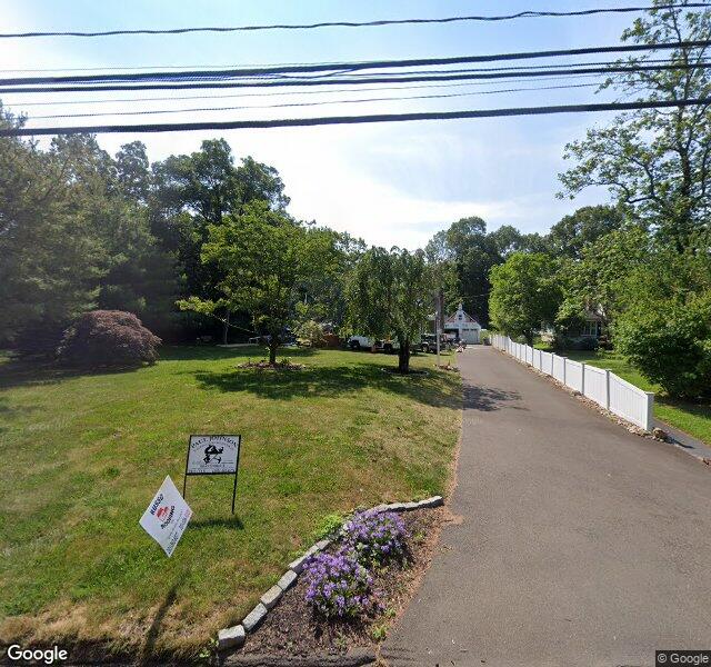 ARK HEALTHCARE & REHABILITATION AT BRANFORD HILLS nursing home in BRANFORD, CT - Photo 2 of 2