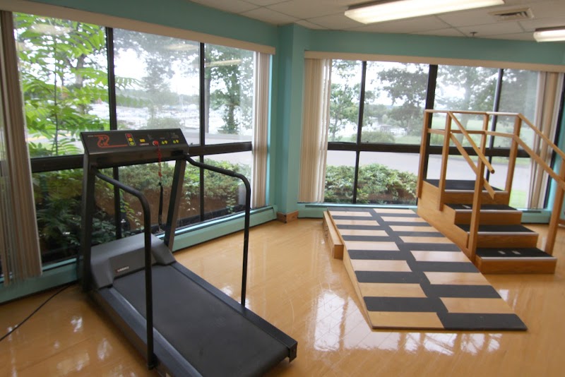 GLADEVIEW HEALTH CARE CENTER nursing home in OLD SAYBROOK, CT - Photo 5 of 5