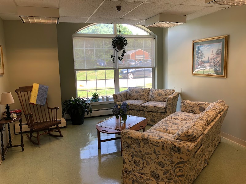 BAYVIEW HEALTH CARE nursing home in WATERFORD, CT - Photo 3 of 10