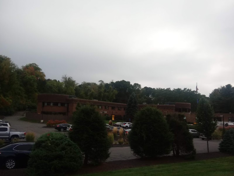 VERNON REHABILITATION AND HEALTHCARE CENTER nursing home in VERNON, CT - Photo 4 of 10