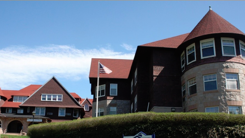 BEECHWOOD HEALTH & REHABILITATION CENTER nursing home in NEW LONDON, CT - Photo 2 of 7