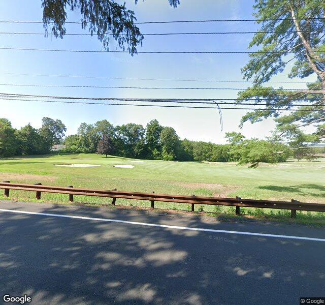 ARK HEALTHCARE & REHABILITATION AT GOVERNOR'S HO nursing home in SIMSBURY, CT - Photo 2 of 2