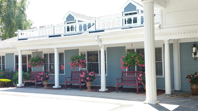 SUFFIELD HOUSE REHABILITATION AND HEALTHCARE CENTE nursing home in SUFFIELD, CT - Photo 4 of 6