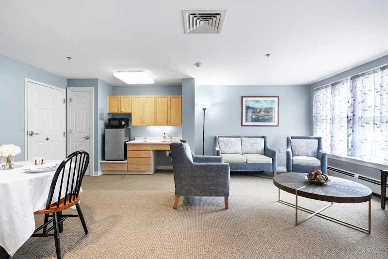 STONE BRIDGE CENTER FOR HEALTH & REHABILITATION nursing home in NEWTOWN, CT - Photo 4 of 5