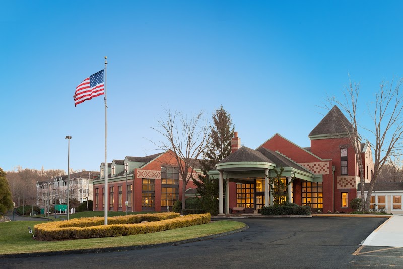 EVERGREEN WOODS nursing home in NORTH BRANFORD, CT - Photo 5 of 10