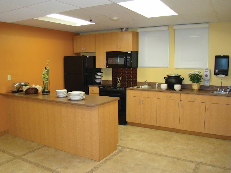 APPLE REHAB WEST HAVEN nursing home in WEST HAVEN, CT - Photo 4 of 5